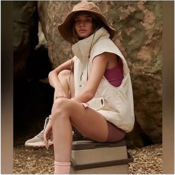 Free people Off The Bleachers Vest - Picture 4 of 7